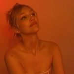 Grace VanderWaal Instagram - Announcement tmr angels!!!!!🍓