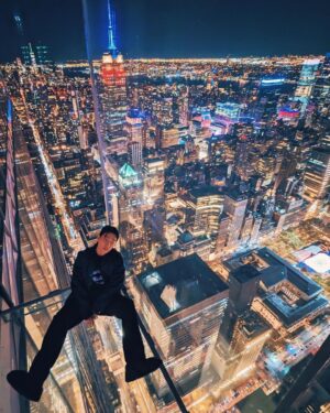 Gray Instagram - 😝