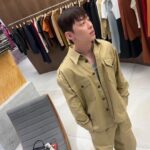 Gray Instagram - 😎 Busan, South Korea