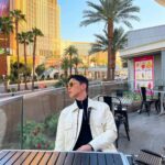 Gray Instagram - 🌎 Sphere