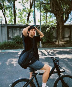 Greg Hsu Instagram - Chi hen shuang