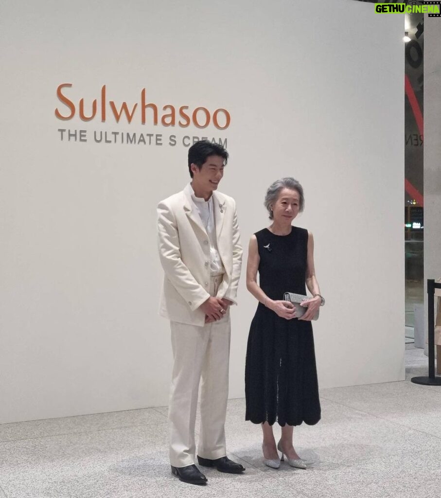 Greg Hsu Instagram - 與奧斯卡最近的時刻。 謝謝 @sulwhasoo.official @sulwhasoo.taiwan