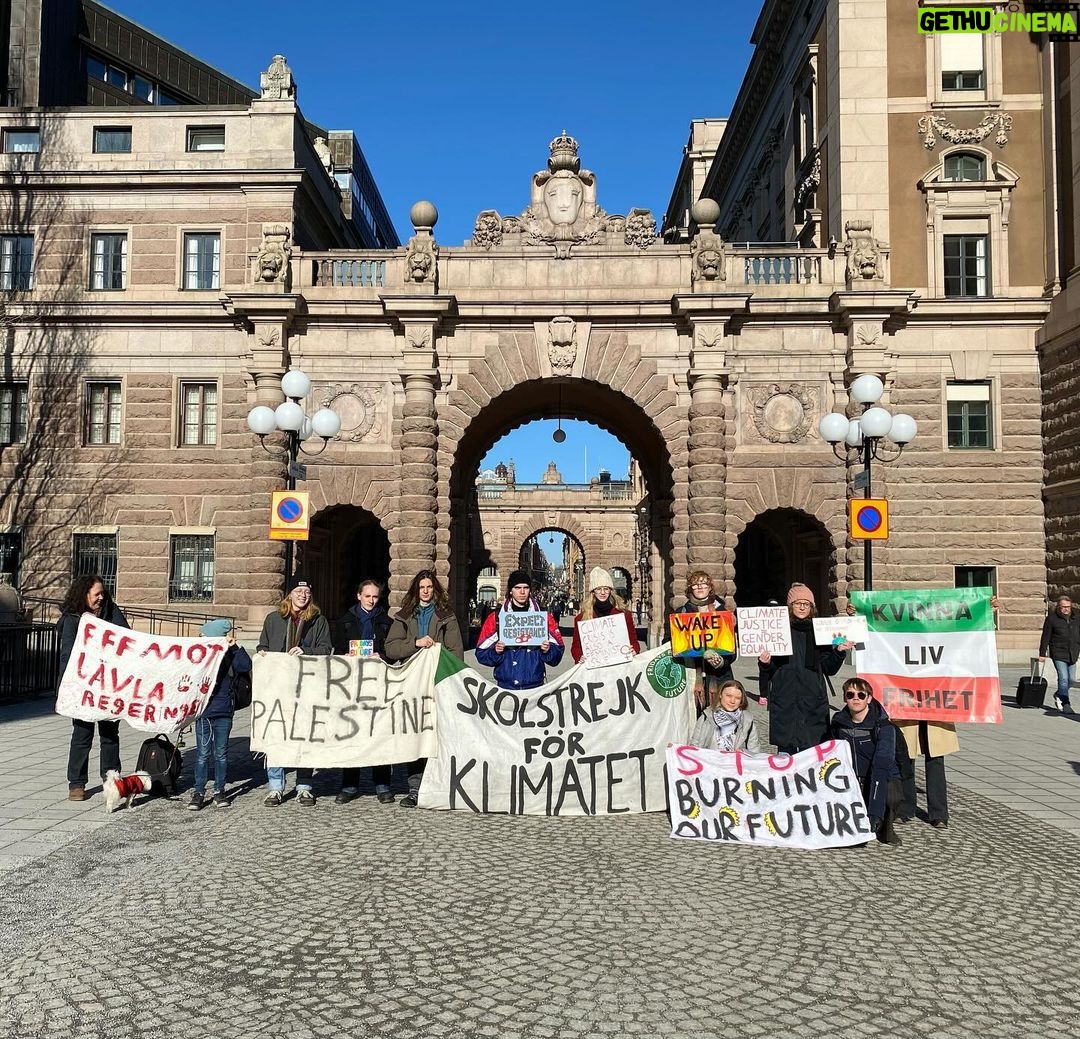 Greta Thunberg Instagram - Week 290. #FridaysForFuture #ClimateStrike #ClimateJusticeNow #JinJiyanAzadi Parliament House, Stockholm