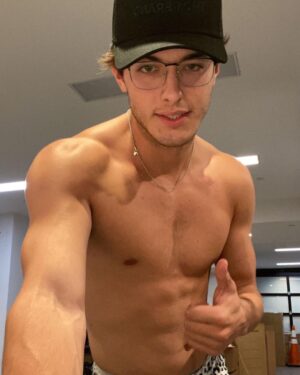 Griffin Johnson Instagram - camera roll dump 🤟🏼🤠😎🥳