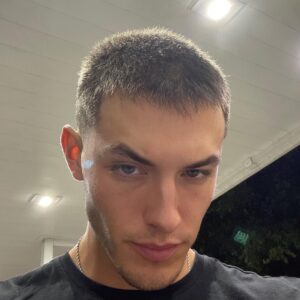 Griffin Johnson Instagram - i don’t need hair or a filter