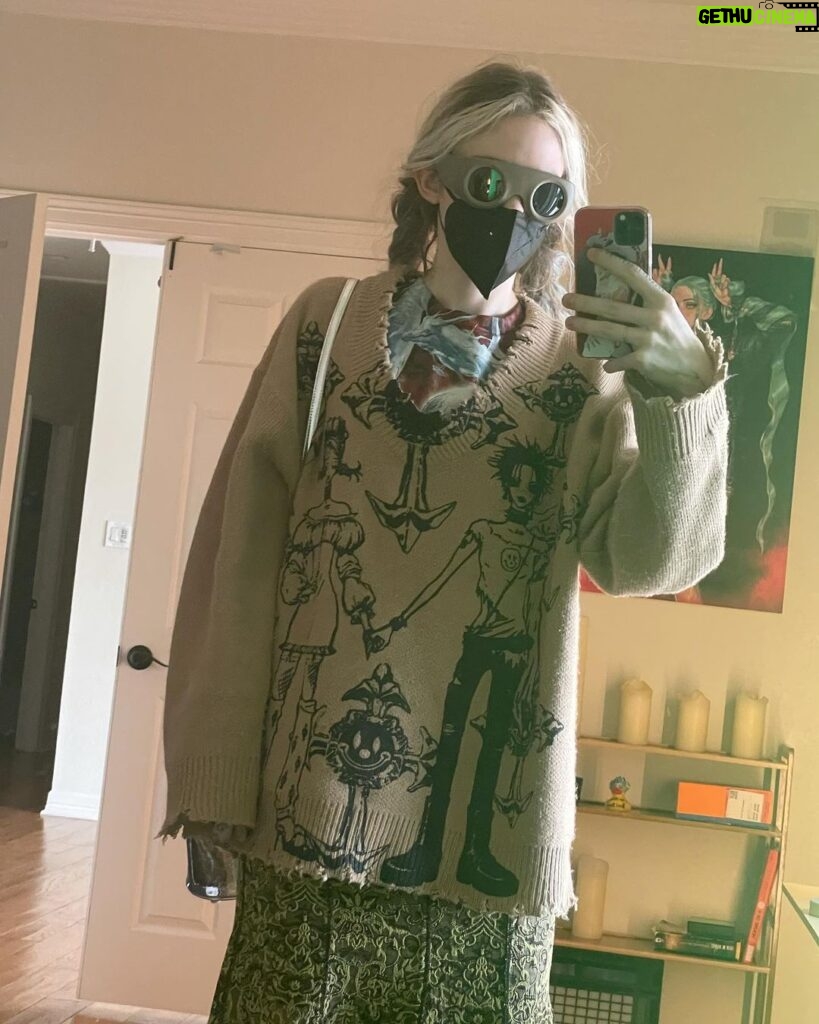 Grimes Instagram - Feeling the plague doc energy today