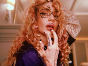 Grimes Instagram - 🪐 Marie Antoinette 2077 🪐