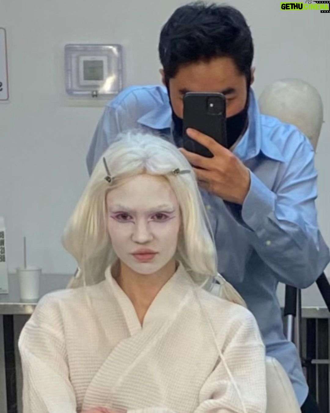 Grimes Instagram - “raised on 4chan and unleashed upon the fashion world” - @bryanhuynh