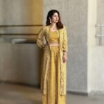Gungun Uprari Instagram - “Monday Morning Blues? Why not change the color of your Monday to yellow and brighten up the coming week ❤️ Starting this week with bright , beautiful and comfortable dresses from @pukhya.jaipur 💐 . . Pr @maverick.communication01 ❤️ . . #indianwear #jaipur #shopping #weekdays