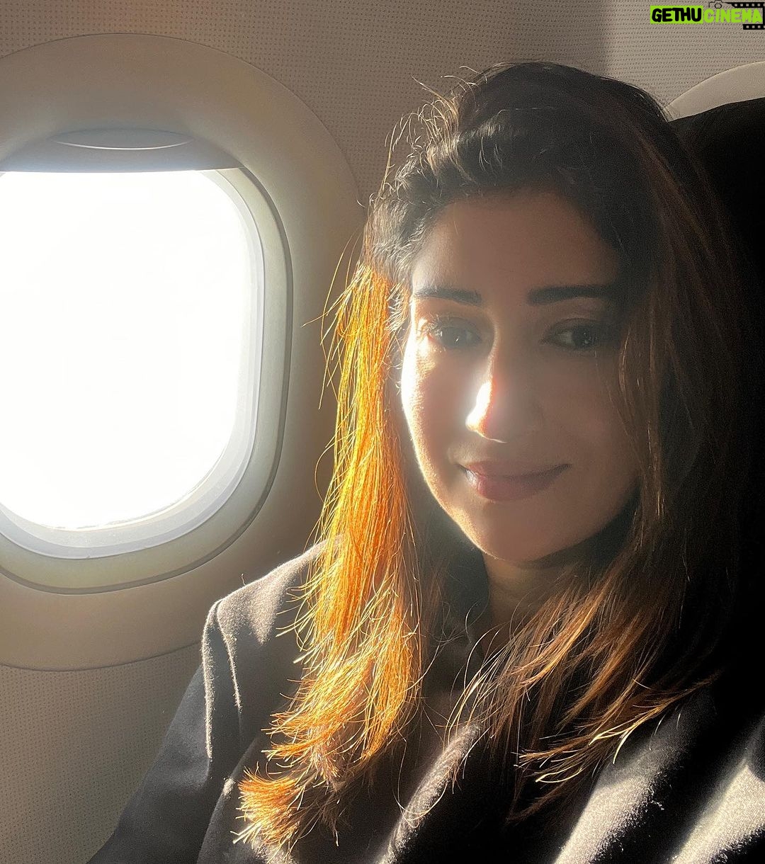 Gungun Uprari Instagram - All I need is a 3-month vacation four times a year. That’s really not asking for much 🥹 . . 2024 is all about travelling and exploring the world outside ❤️ . . First trip of 2024 . #jaipur #ranthambore #newyear #traveling Jaipur, Rajasthan