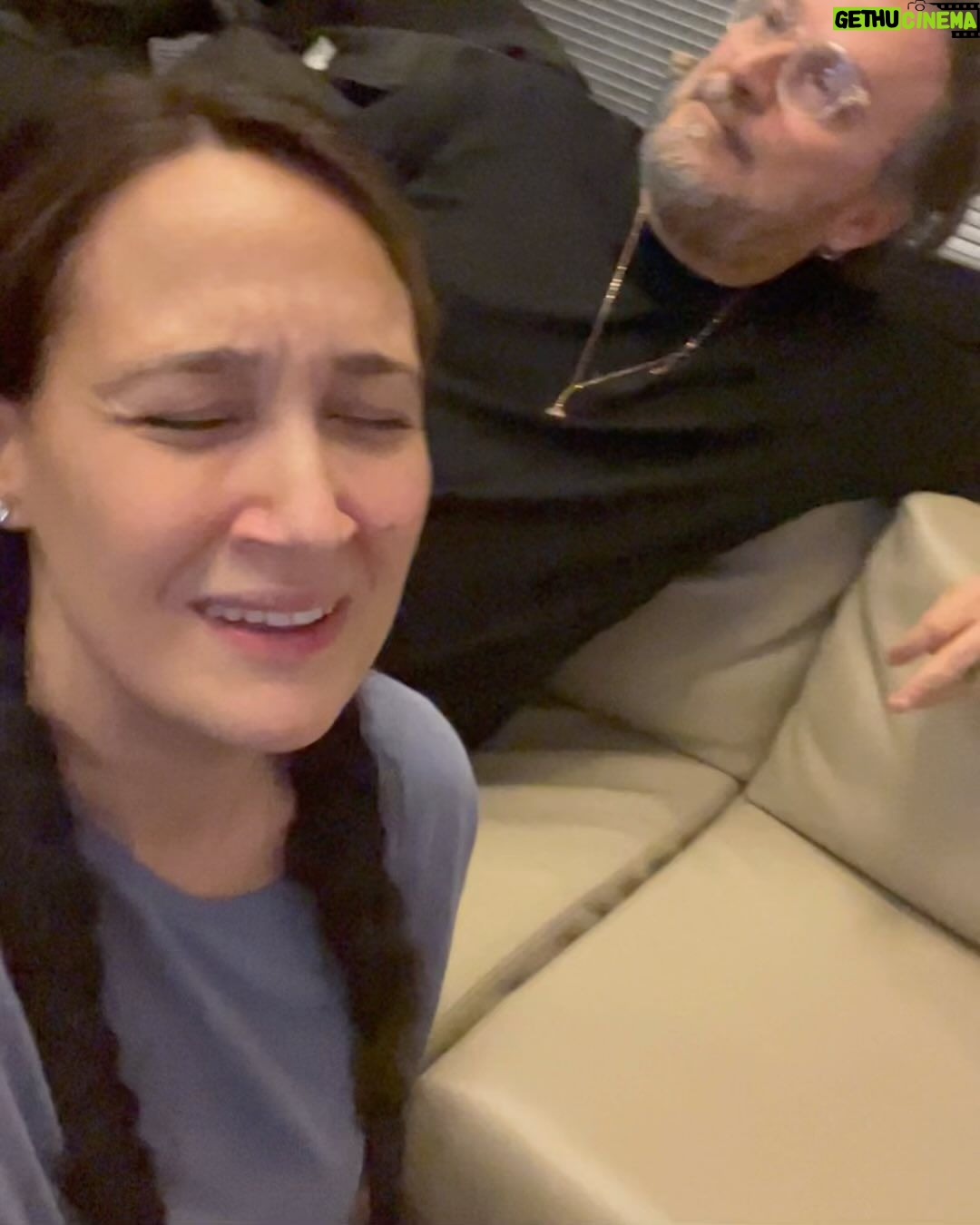 Gupse Özay Instagram - İlk video 7 sene öncesi.. Dün aynısını çekmeye çalıştık.. Kaydırıp bi bakın. Ben daha gencim. De....... @kbaruonu