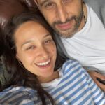 Gupse Özay Instagram - abisi geldi 🦕