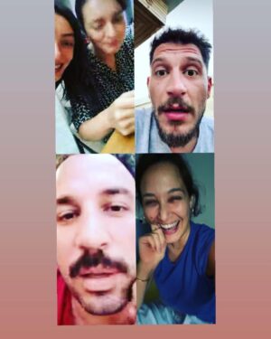 Gupse Özay Instagram - @urazka 'nın şakaları, 
@mervedizdar 'ın kahkahaları
@feritaktug 'un "bağırmayın dışardayım" uyarıları ve benim gizli çektiğim screenshot'lar..... ❤️

Not: @ezomola çok güzel çıkmışsın...............