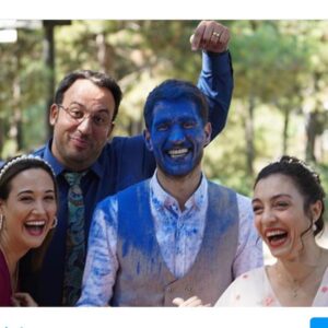 Gupse Özay Instagram - Eltilerin Savaşı bugünden itibaren Netflix'teee :)) İzleyemeyenler, tekrar izlemek isteyenler izleyin yorum yapın. Öptüüüüüük!! Ay çok özlemişim ya  #eltilerinsavaşı 
@urazka @mervedizdar @feritaktug @obilgetay 
@netflixturkiye