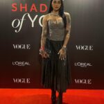 Gurbani Judge Instagram - I had a lovely evening with L’Oréal x Vogue celebrating Shades of Youuuuuu 💋 This fit was a fun collab w/ @manpreetkaur15 🔥 @bodicebodice @rickowensonline @dior H&MU Anila & Sakhshi S. the nails 💅 good lord. I didn’t take my phone out the entire time 🥰 and thus here’s some pictures other ppl took! thanks to Mandy, @sandhyashekar & @voompla 😂 thanks gaizzzzz @drkiransays didn’t we take a pic together?! Thanks @simone_bandrawala 💋