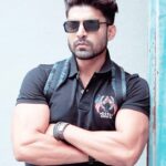 Gurmeet Choudhary Instagram – Hair cut 💇‍♂️ YA or NA ?