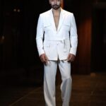 Gurmeet Choudhary Instagram – 🤍🪽
.
.
Outfit custom made by @shilpsaxena 👌🏻
📸 @sk_.click 
.
#whitetheme