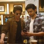 Gurmeet Choudhary Instagram - You were born, and the world became a better place @iamsrk🎉❤️ Happy Happy Forever to my inspiration and the one I always look up tooo!!! #happybirthdaysrk