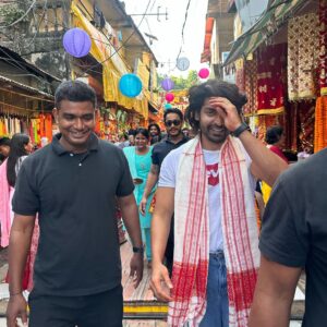 Gurmeet Choudhary Instagram - Jai Maa Kamakhya ✨❤️🙏🏻
Happy Ashtami to everyone
Sending all good vibes and blessings to you and your loved ones on this auspicious day!! 
.
.
.
#aasam #guwahati #kamakhya #maa