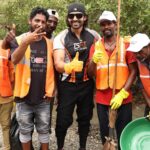 Gurmeet Choudhary Instagram - Participated in #swachbharatabhiyan with @bhamlafoundation thank you @asifbhamlaa ji for having us and making us a part of such a important need 🙏🏻 It was lovely meeting the ever energetic @wardakhannadiadwala and @kkundrra @munawar.faruqui @zaan001 @saherbhamla 💪🏻 . . #swachbharat #swachbharatseva