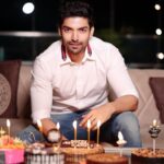Gurmeet Choudhary Instagram – Appreciating all the love and wishes ❤️🙏🏻
Celebrating life with gratitude 🥳🎊
.
.
.
.
#happybirthdaytome #happybirthday