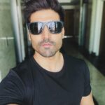 Gurmeet Choudhary Instagram – #sundayvibes