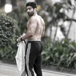 Gurmeet Choudhary Instagram – Morning starting with sweat…