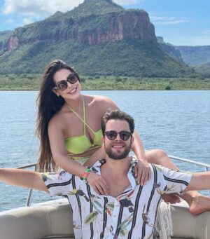 Gustavo Marsengo Instagram - Dia incrível no Lago do Manso.
Obrigada @malaimansoresort e @ciadaaventura pelo passeio top 🙌🏻
