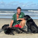 Gustavo Marsengo Instagram - Aqui eu me sinto em casa 💚🐾🌊 Itapoa