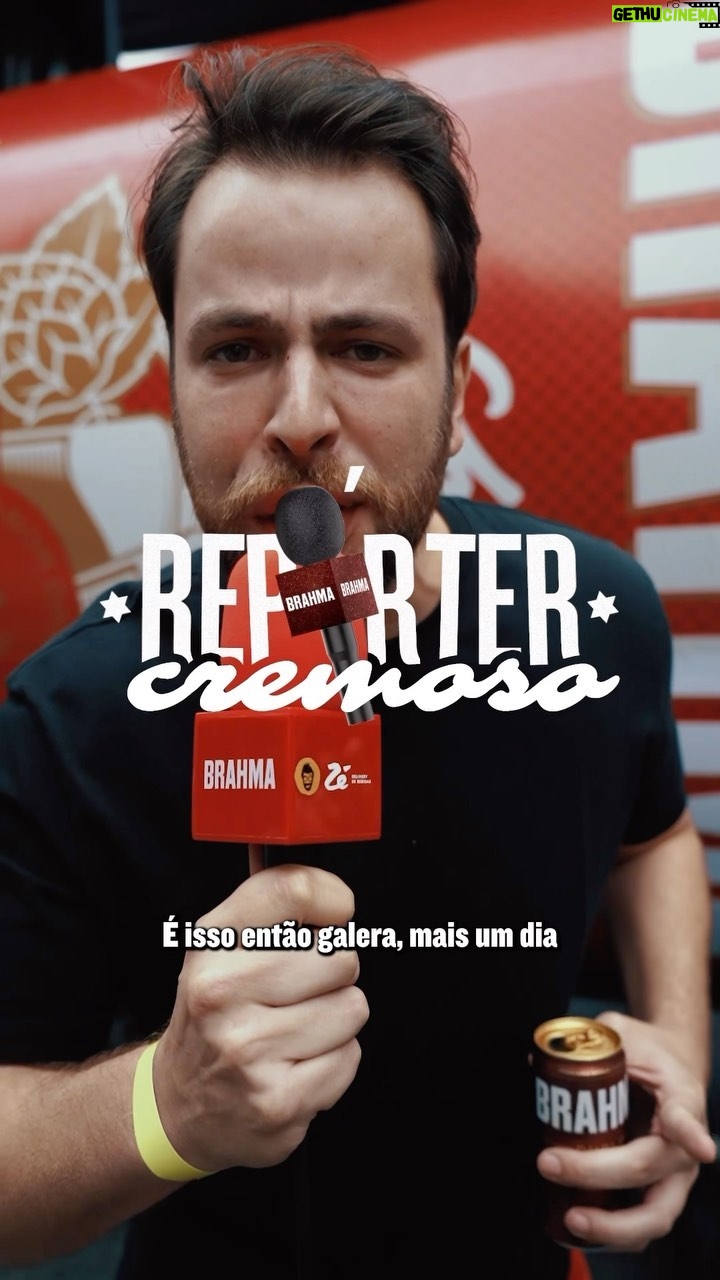Gustavo Marsengo Instagram - Fala galera! O carnaval infelizmente esta chegando ao fim, mas eu aproveitei muito com a minha cremosa, ela mesma, a número 1 do Brasil nos bloquinhos de SP! Vem conferir os melhores momentos do que rolou na rua neste carnaval comigo. Valeu pelo convite @BrahmaCerveja, adorei ser reporter cremoso por esses dias! Publicidade #BebaComModeração #CarnavalN1