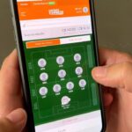 Gustavo Marsengo Instagram – Fala galera, o @cartolaexpress me convidou pra vir contar uma novidade para vocês! Se você também não via a hora e pensou que iria ter que esperar até o Brasileirão para voltar a jogar, já pode ficar feliz! O Paulistão 2023 terá @CartolaExpress! E sabe qual é o melhor? Dessa vez serão distribuídos mais de R$70k nas disputas da primeira e da segunda rodada do Paulistão!!

Pra quem ainda não conhece, essa versão é um fantasy game no formato ‘tiro curto’, baseado em disputas rápidas e com premiações distribuídas a cada rodada – temos as disputas em que você pode escalar até 11 jogadores e temos também as disputas de jogo único, que você pode escalar até 5 jogadores para uma única partida do campeonato paulista, em ambas você pode concorrer a prêmios em dinheiro!

O torneio já começou e eu já fiz a minha escalação. E se você ainda não fez, pode escalar até 1 minuto antes das partidas começarem. Essas disputas vão contar com valores variados para todos os gostos, e claro, também existirão as de graça, que você pode jogar e ganhar bônus para entrar nas disputas pagas. Me conta aqui embaixo, qual a sua escalação? E confere no meus stories que eu tenho um cupom bônus exclusivo para vocês! #PaulistaoNoExpress #publicidade