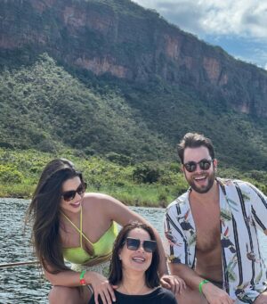 Gustavo Marsengo Instagram - Dia incrível no Lago do Manso.
Obrigada @malaimansoresort e @ciadaaventura pelo passeio top 🙌🏻
