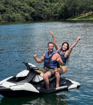 Gustavo Marsengo Instagram - Dia incrível no Lago do Manso.
Obrigada @malaimansoresort e @ciadaaventura pelo passeio top 🙌🏻