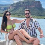 Gustavo Marsengo Instagram – Dia incrível no Lago do Manso.
Obrigada @malaimansoresort e @ciadaaventura pelo passeio top 🙌🏻 Lago do Manso – Chapada dos Guimarães – MT