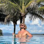 Gustavo Marsengo Instagram – Primeiro dia no @malaimansoresort 
As coisas estão difíceis por aqui…
E tendem a piorar 😂 Malai Manso Resort