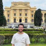 Gustavo Marsengo Instagram – Rolezin em família por Sampa ❤️ Museu Do Ipiranga
