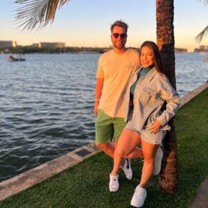 Gustavo Marsengo Instagram - Fim de tarde com meu amor 💚