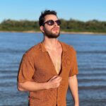 Gustavo Marsengo Instagram – Araguaia, vontade de ficar o restinho de ano por aqui 
😎😍🙌 Rio Araguaia