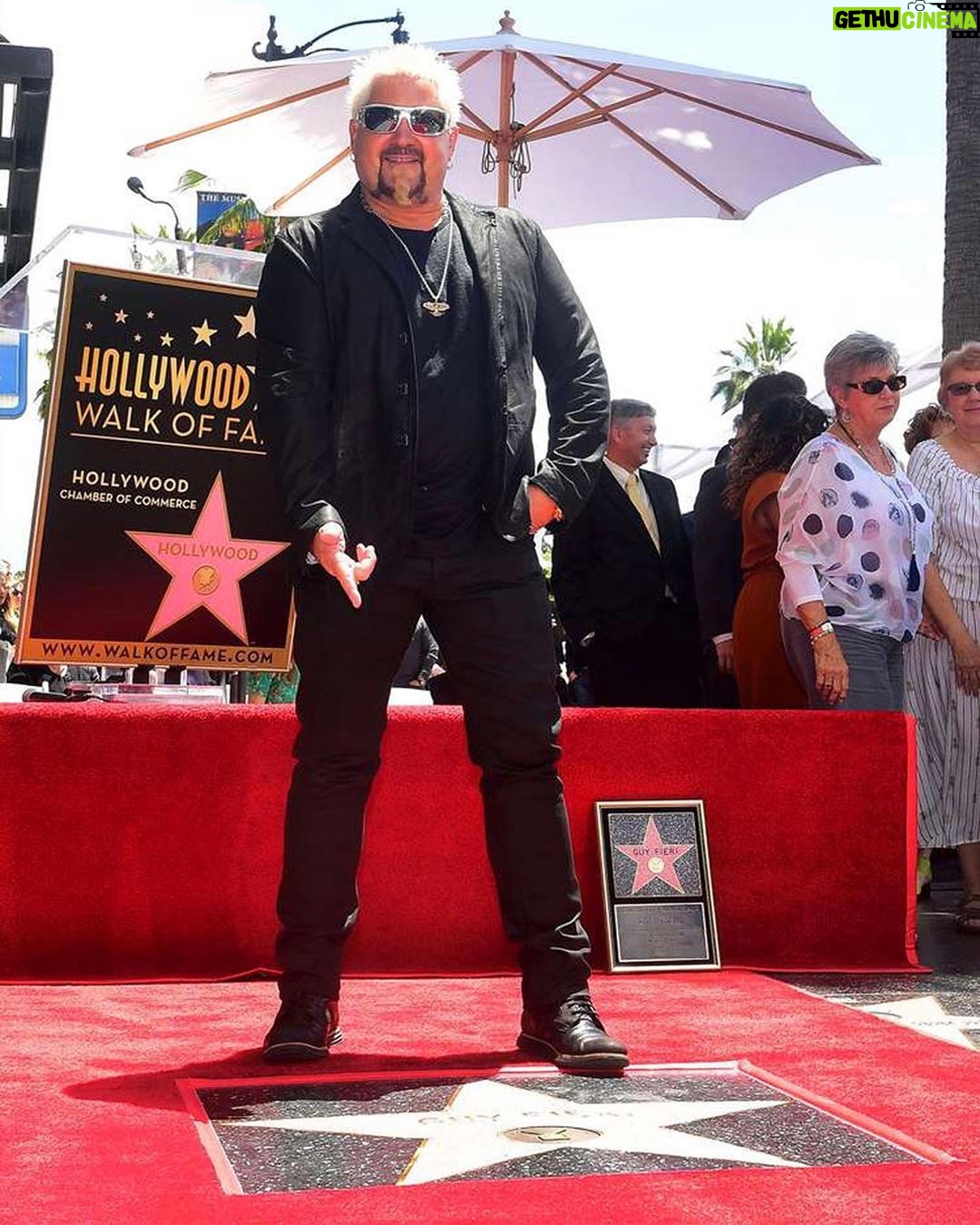 Guy Fieri - 37.4K Likes - Wow, 4 years ago today.
Can’t thank the @hollywoodchamberofcommerce, @foodnetwork, my family and of course the Citizens of @flavortownusa enough for this honor!! ⭐️