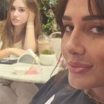 Haala Shiha Instagram - The joy is them, the laughter is them. The fun part is them , together, we go wild and crazy ,we know the value of our bond and Cherish every moment, We believe that with love and understanding and lots of hugs and kindness, hard times will pass 💖, being away from each other won't change our love and respect ,in fact those times away showed us that we will never give up or break down , cus together we will always belong . My family is my everything🩷 Sheikh Zayed City