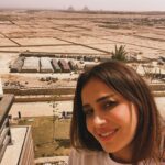Haala Shiha Instagram - مفيش في الدنيا كلها زي جمال و حضارة مصر ، 🇪🇬 ممكن افضل اتفرج علي الاهرامات ساعات و مزهئش أبدا صباحكم امل و بكرة احلي اكيد كله تفائل و خير و رضا . #egypt #pirámides