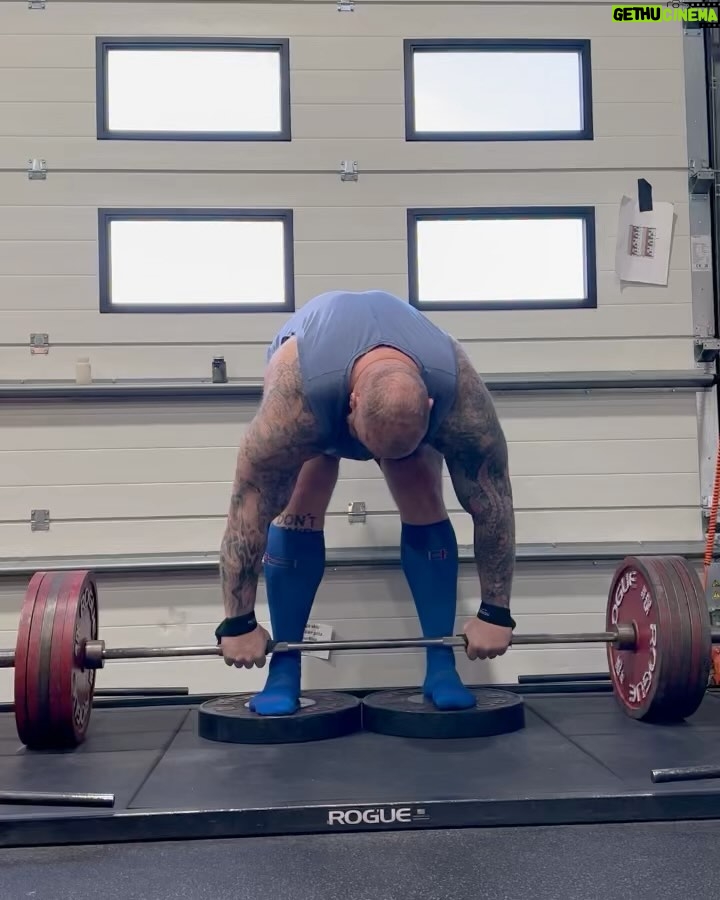 Hafþór Júlíus Björnsson Instagram - 270kg beltless deficit deadlifts were on the menu today. It might surprise some of you to learn that going to failure every session is a great way to get injured but a terrible way to get strong. I always leave something in the tank in these sessions. This remains true as I grow stronger and the weights get heavier but feel easier.