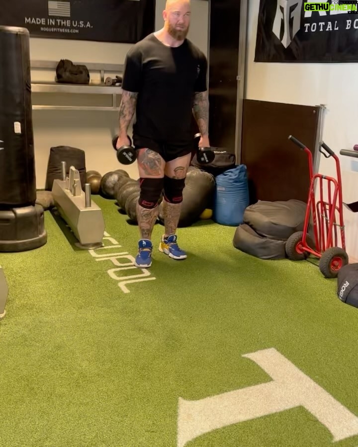 Hafþór Júlíus Björnsson Instagram - First time squatting with a squat bar since my pec tear. 170kg 4 sec eccentric. Beard on point with @thebeardstruggle use my code Hafthor for a 20% OFF! Link in my bio!