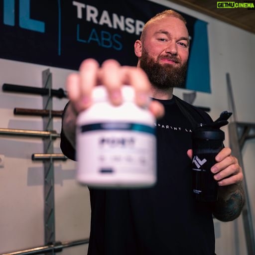 Hafþór Júlíus Björnsson Instagram - I take this banger right after my workout!! @transparentlabs Ingredients: L-Glutamine | 5000 mg Betaine Anhydrous (as Betapure™) | 2500 mg L-Carnitine L-Tartrate | 2000 mg Beta-Alanine | 2000mg Tart Cherry Powder (as Vitacherry®) | 500 mg