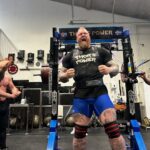 Hafþór Júlíus Björnsson Instagram – Are you ready for Thors Powerlifting competition this Saturday at 11am GMT. Bring your popcorn big total incoming. Live on YouTube and Twitch. @reignbodyfuel @thebeardstruggle