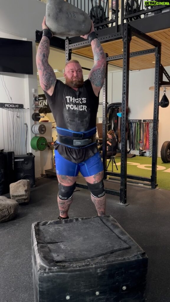 Hafþór Júlíus Björnsson Instagram - “Hey Thor what’s your hobby?” Me: throwing stones around….. Stones overhead has always been my thing. 118kg overhead. I will conquer my 137kg stone soon. Stay strong 🫡 Thor's Power Gym
