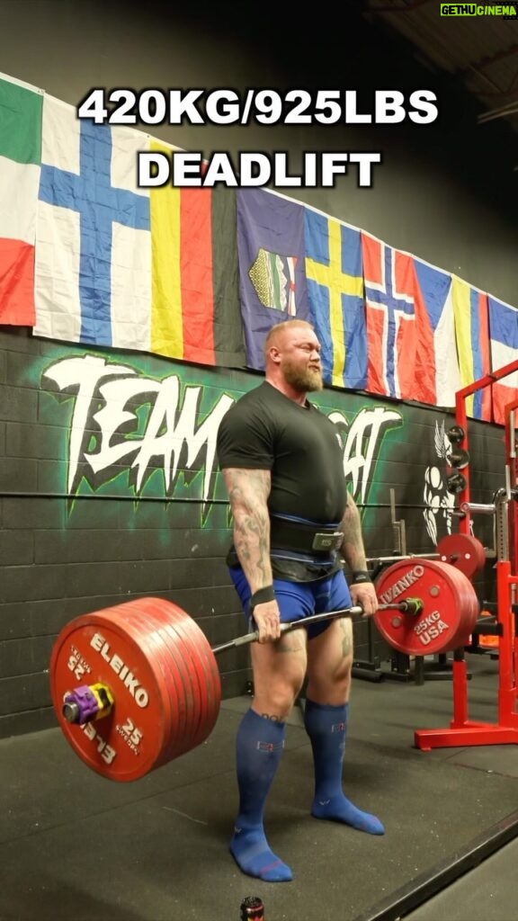 Hafþór Júlíus Björnsson Instagram - 420kg/925lbs deadlift 10 weeks out from Arnold Strongman Classic! Video live on my YouTube channel. Link in my bio! Big shoutout to the guys at @united_strength_yeg awesome people and a great gym!