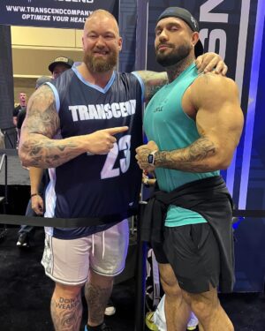 Hafþór Júlíus Björnsson Instagram - It was a great meeting of two Titans 💪🏽🦍
@thorbjornsson