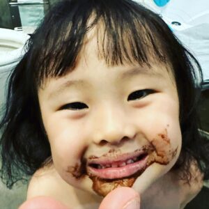 Haha Instagram - ❤️❤️🍫🍫🍩🍩

쏭