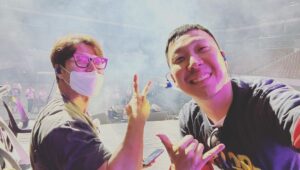 Haha Instagram - 사랑하는 @kjk76 우리형 💪 
생일을 너무너무 축하해여~ !❤️❤️

#우리형내동생#크로스#401정육식당#생일축하해요